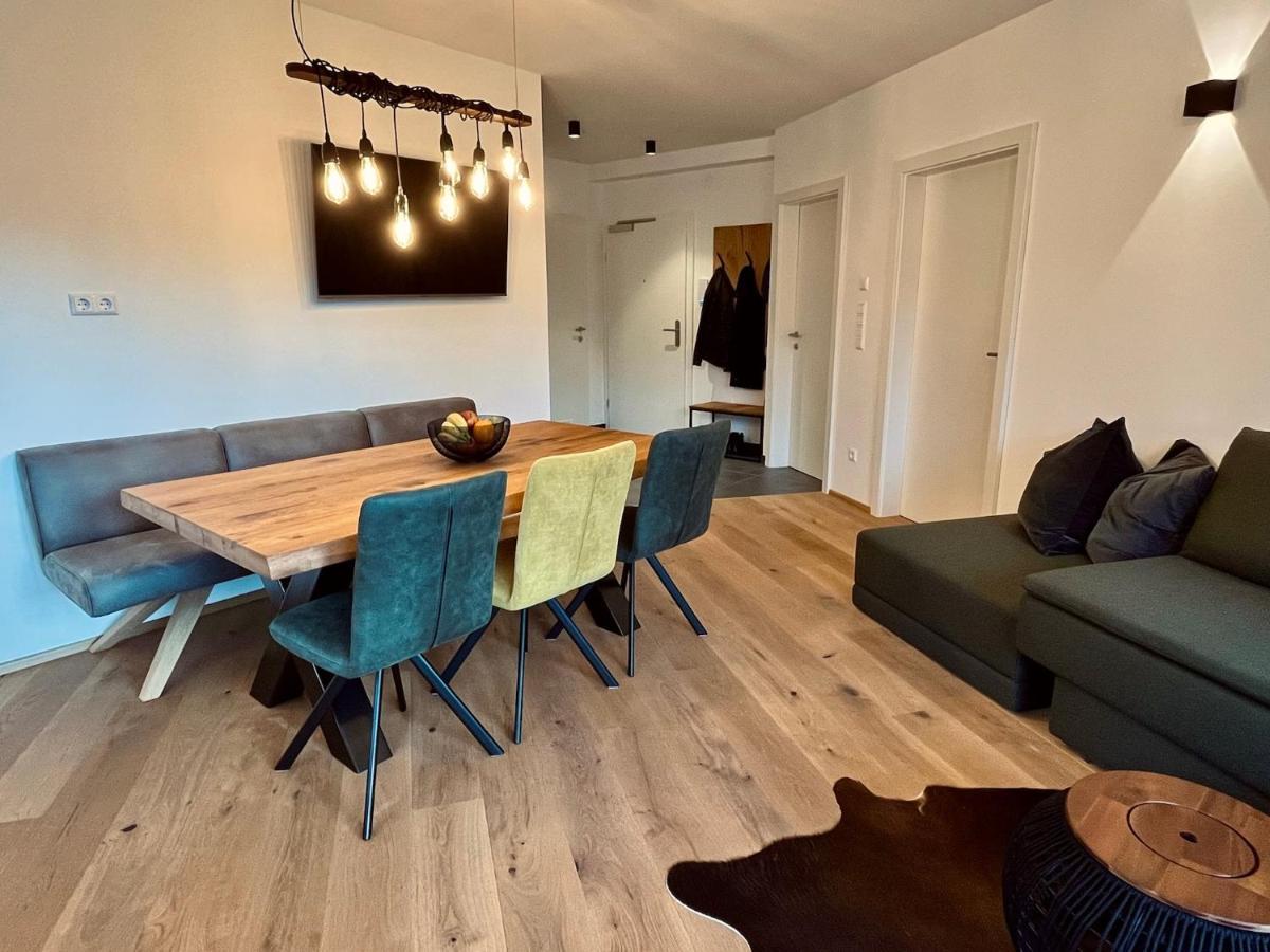 Alpin Art Appartements Grobming Bagian luar foto